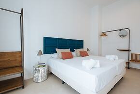 Eva Recommends Castellar Pool & Terrace