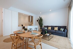 Eva Recommends Castellar Pool & Terrace