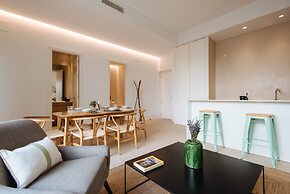 Eva Recommends Castellar Pool & Terrace