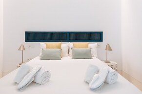 Eva Recommends Castellar Pool & Terrace