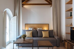 Eva Recommends Castellar Pool & Terrace