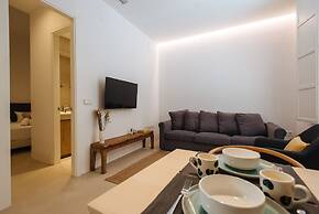 Eva Recommends Castellar Pool & Terrace