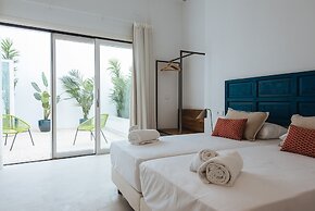 Eva Recommends Castellar Pool & Terrace