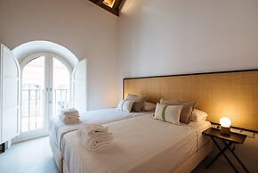 Eva Recommends Castellar Pool & Terrace