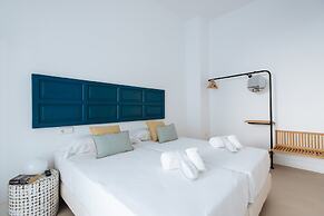 Eva Recommends Castellar Pool & Terrace