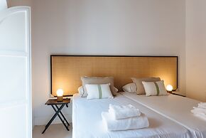 Eva Recommends Castellar Pool & Terrace