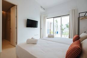 Eva Recommends Castellar Pool & Terrace