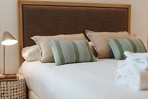 Eva Recommends Castellar Pool & Terrace