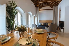 Eva Recommends Castellar Pool & Terrace