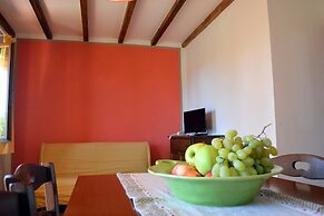 Family Pool Suvereto Bilo Ground 1