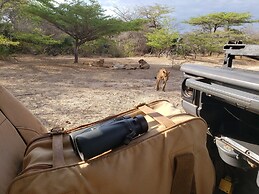 Makubi Safari Camp by Isyankisu