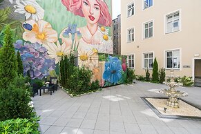 Secret Garden Apartment by Renters