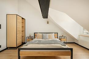 Secret Garden Apartment by Renters