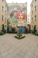 Secret Garden Apartment by Renters