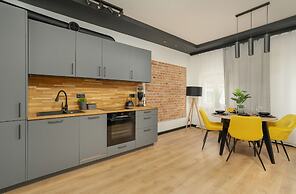 Secret Garden Apartment by Renters