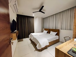 Hotel Hibiscus Tree- Bachupally