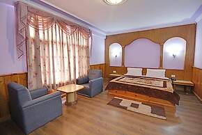 Goroomgo Jupiter Manali