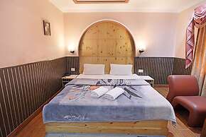 Goroomgo Jupiter Manali