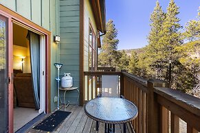 1849 The Seasons 3 Bedroom Townhouse by RedAwning