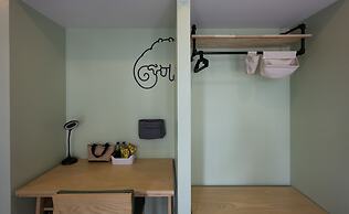 Chamemon Bed Phuket Town