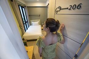 Chamemon Bed Phuket Town