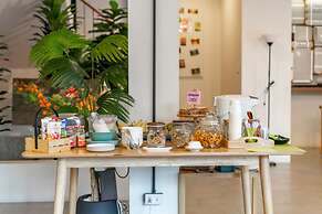 Chamemon Bed Phuket Town