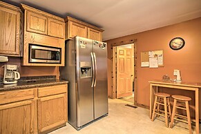 Spacious Bethlehem Mountaintop Home w/ Deck & View