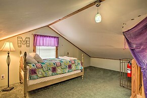 Spacious Bethlehem Mountaintop Home w/ Deck & View