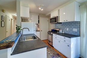 Ann Arbor Home w/ Deck, 2 Mi to Michigan Stadium!