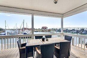 Waterfront Freeport Home: Deck & Private Boat Dock