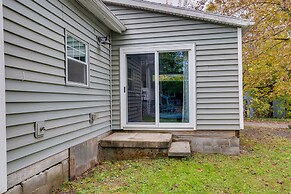 Pet-friendly Honeoye Cottage Rental: Walk to Lake!