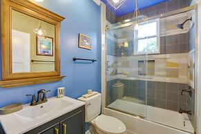 Inviting Quincy Cottage: Walk to Historic Downtown