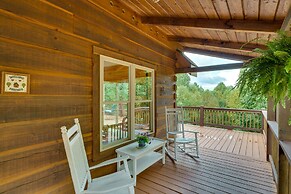Deck, Grill & Fire Pit: Blue Ridge Mountain Cabin!