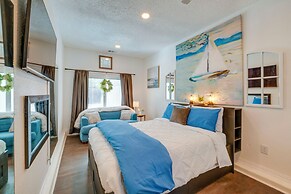 Walk to Lewisville Lake: Pet-friendly Texas Abode!