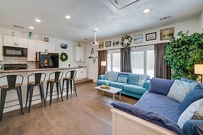 Walk to Lewisville Lake: Pet-friendly Texas Abode!