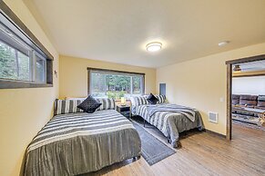 Scenic Priest Lake Vacation Rental: Deck + Views!