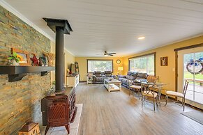 Scenic Priest Lake Vacation Rental: Deck + Views!