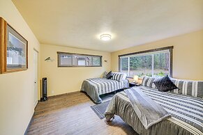 Scenic Priest Lake Vacation Rental: Deck + Views!