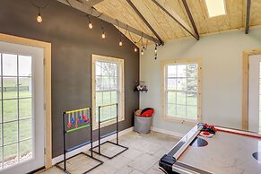 Dry Ridge Rental Home w/ Hot Tub & Game Room!