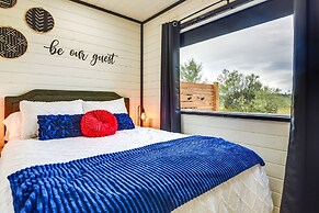 Remote Strawn Container Home With Hot Tub!