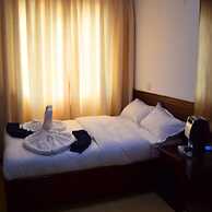 Conrad Hotel - Kitengela