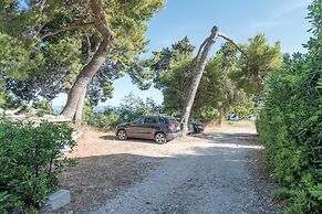 Beachfront apartment Milan with balcony