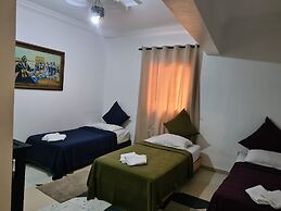 Apart Hotel Larbi