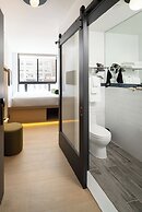 Little Charlie Hotel