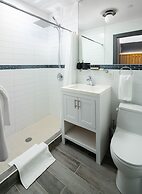 Little Charlie Hotel