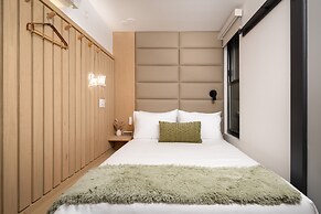 Little Charlie Hotel