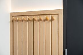 Little Charlie Hotel