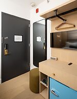 Little Charlie Hotel