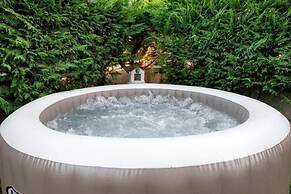 Angels Villa in Kremasti Near the Beach