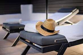 Angels Villa in Kremasti Near the Beach